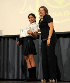 Foto de la galería: Cierre de año y colación de los chicos del Colegio del Carmen en el Centro de Convenciones