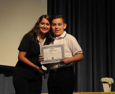 Foto de la galería: Cierre de año y colación de los chicos del Colegio del Carmen en el Centro de Convenciones