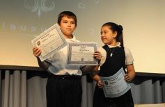 Foto de la galería: Cierre de año y colación de los chicos del Colegio del Carmen en el Centro de Convenciones