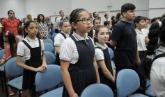 Foto de la galería: Cierre de año y colación de los chicos del Colegio del Carmen en el Centro de Convenciones