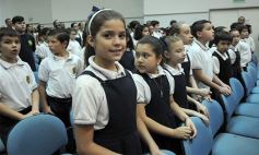 Foto de la galería: Cierre de año y colación de los chicos del Colegio del Carmen en el Centro de Convenciones