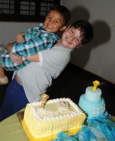 Foto de la galería: Primera Comunión para 25 chicos de la Capilla San Ignacio Loyola