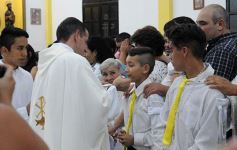 Foto de la galería: Primera Comunión para 25 chicos de la Capilla San Ignacio Loyola