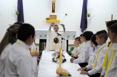 Foto de la galería: Primera Comunión para 25 chicos de la Capilla San Ignacio Loyola