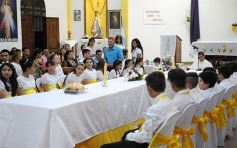 Foto de la galería: Primera Comunión para 25 chicos de la Capilla San Ignacio Loyola