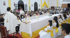Foto de la galería: Primera Comunión para 25 chicos de la Capilla San Ignacio Loyola