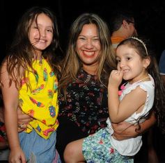 Foto de la galería: Maka y Lourdes de fiesta