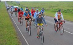 Foto de la galería: Conmovedora muestra de fe: los ciclistas que llevaron su amor por la Virgen a Itatí