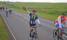 Foto de la galería: Conmovedora muestra de fe: los ciclistas que llevaron su amor por la Virgen a Itatí