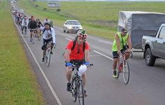 Foto de la galería: Conmovedora muestra de fe: los ciclistas que llevaron su amor por la Virgen a Itatí