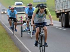 Foto de la galería: Conmovedora muestra de fe: los ciclistas que llevaron su amor por la Virgen a Itatí