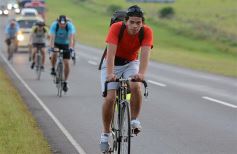 Foto de la galería: Conmovedora muestra de fe: los ciclistas que llevaron su amor por la Virgen a Itatí