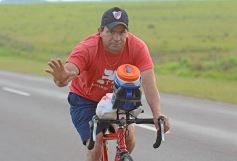 Foto de la galería: Conmovedora muestra de fe: los ciclistas que llevaron su amor por la Virgen a Itatí