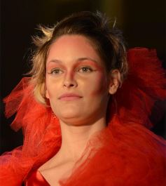 Foto de la galería: Imponente desfile con el sello de Miuki Madelaire en la explanada de la Legislatura