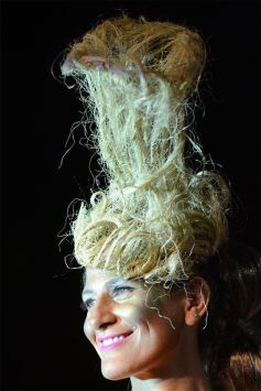 Foto de la galería: Imponente desfile con el sello de Miuki Madelaire en la explanada de la Legislatura