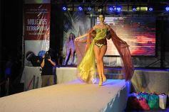 Foto de la galería: Imponente desfile con el sello de Miuki Madelaire en la explanada de la Legislatura