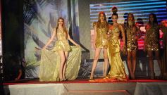 Foto de la galería: Imponente desfile con el sello de Miuki Madelaire en la explanada de la Legislatura