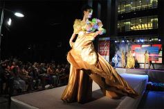 Foto de la galería: Imponente desfile con el sello de Miuki Madelaire en la explanada de la Legislatura