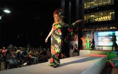 Foto de la galería: Imponente desfile con el sello de Miuki Madelaire en la explanada de la Legislatura