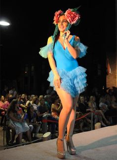 Foto de la galería: Imponente desfile con el sello de Miuki Madelaire en la explanada de la Legislatura