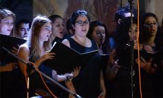 Foto de la galería: Imponente desfile con el sello de Miuki Madelaire en la explanada de la Legislatura