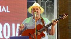 Foto de la galería: Imponente desfile con el sello de Miuki Madelaire en la explanada de la Legislatura