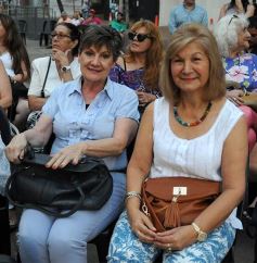 Foto de la galería: Imponente desfile con el sello de Miuki Madelaire en la explanada de la Legislatura