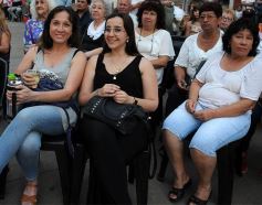 Foto de la galería: Imponente desfile con el sello de Miuki Madelaire en la explanada de la Legislatura