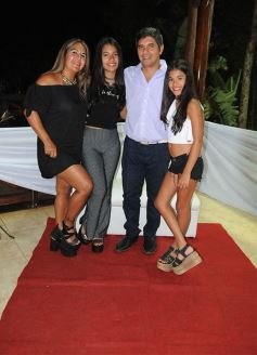 Foto de la galería: Hilda y Nasario, 50 años de vida juntos