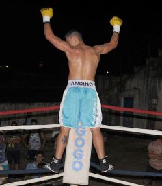 Foto de la galería: "La Joya" Andino sumó su 13a victoria: fue por nocaut ante "Polentita" Rodríguez