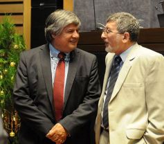 Foto de la galería: Juraron los nuevos diputados y volvieron a elegir a Carlos Rovira como presidente de la Cámara