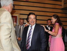 Foto de la galería: Juraron los nuevos diputados y volvieron a elegir a Carlos Rovira como presidente de la Cámara