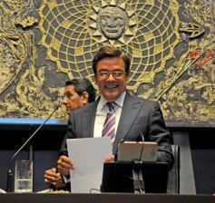 Foto de la galería: Juraron los nuevos diputados y volvieron a elegir a Carlos Rovira como presidente de la Cámara