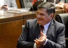 Foto de la galería: Juraron los nuevos diputados y volvieron a elegir a Carlos Rovira como presidente de la Cámara