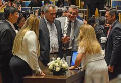 Foto de la galería: Juraron los nuevos diputados y volvieron a elegir a Carlos Rovira como presidente de la Cámara