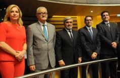 Foto de la galería: Juraron los nuevos diputados y volvieron a elegir a Carlos Rovira como presidente de la Cámara