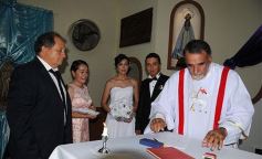 Foto de la galería: Marina y Lucas llegaron al altar: que vivan los novios!!!