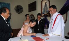 Foto de la galería: Marina y Lucas llegaron al altar: que vivan los novios!!!