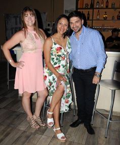 Foto de la galería: Amigos Expreso JeT cerraron el año con un brindis en la Peña Tacuarí