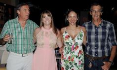 Foto de la galería: Amigos Expreso JeT cerraron el año con un brindis en la Peña Tacuarí