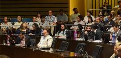 Foto de la galería: La Legislatura provincial aprobó el acuerdo de consenso fiscal firmado con la Nación