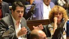 Foto de la galería: La Legislatura provincial aprobó el acuerdo de consenso fiscal firmado con la Nación