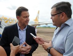 Foto de la galería: Flybondi aterrizó por primera vez en Posadas