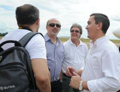 Foto de la galería: Flybondi aterrizó por primera vez en Posadas