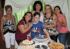 Foto de la galería: El cumple de Guido Rubén: música, canto y mucha buena onda