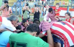 Foto de la galería: Salud Sporting!!! Un gran campeón
