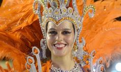 Sixto Fotografías. Sociedad. Carnavales Misioneros - Cierre de lujo para los carnavales misioneros en San Ignacio