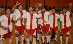 Sixto Fotografías. Deportes. División de Honor - Futsal: el ganador de la Copa Integración fue Huracán