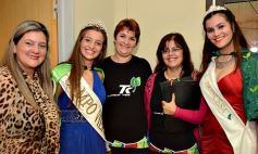 Sixto Fotografías. Sociedad. Posadas - Todo listo para la Fiesta Nacional del Té