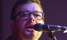 Sixto Fotografías. Sociedad. Varios - Fabián Meza presentó su nuevo material en la Peña Tacuarí